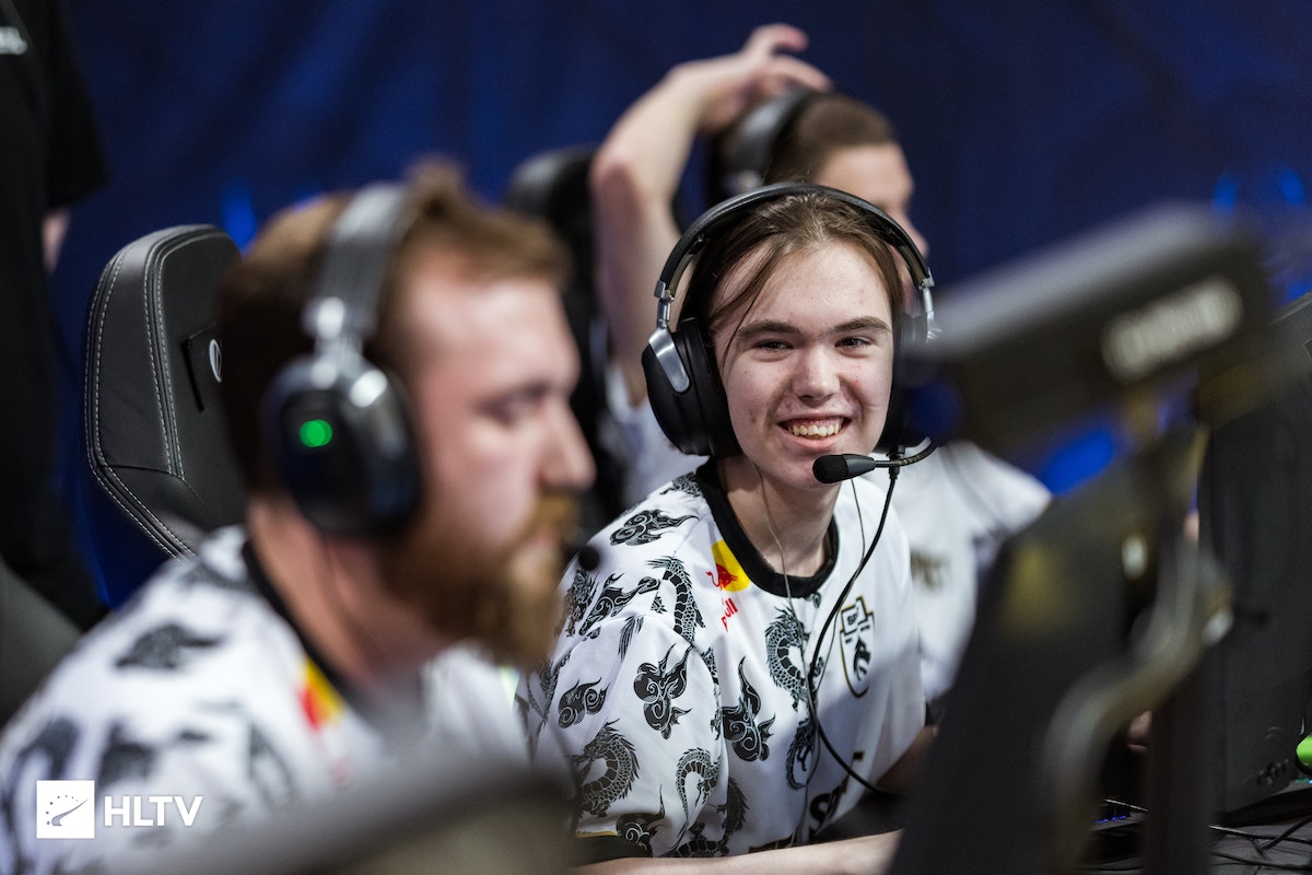 明星球员施 明星球员施